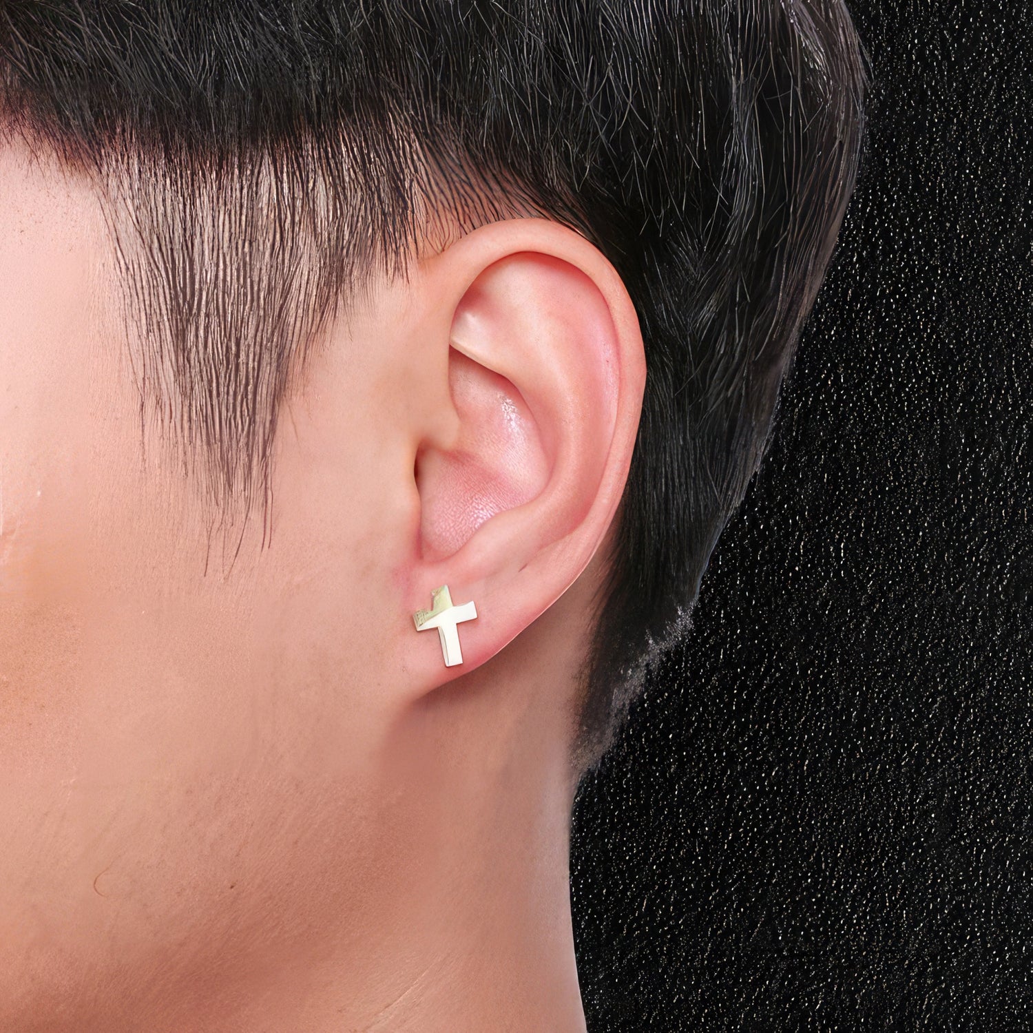 Zuringa mens small cross earrings